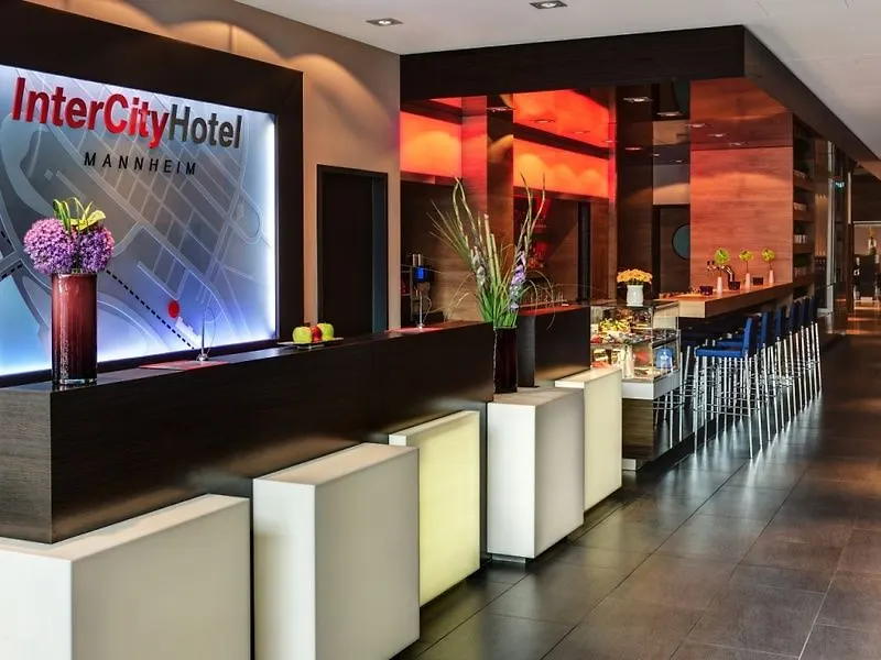 Intercityhotel MHG Hotell