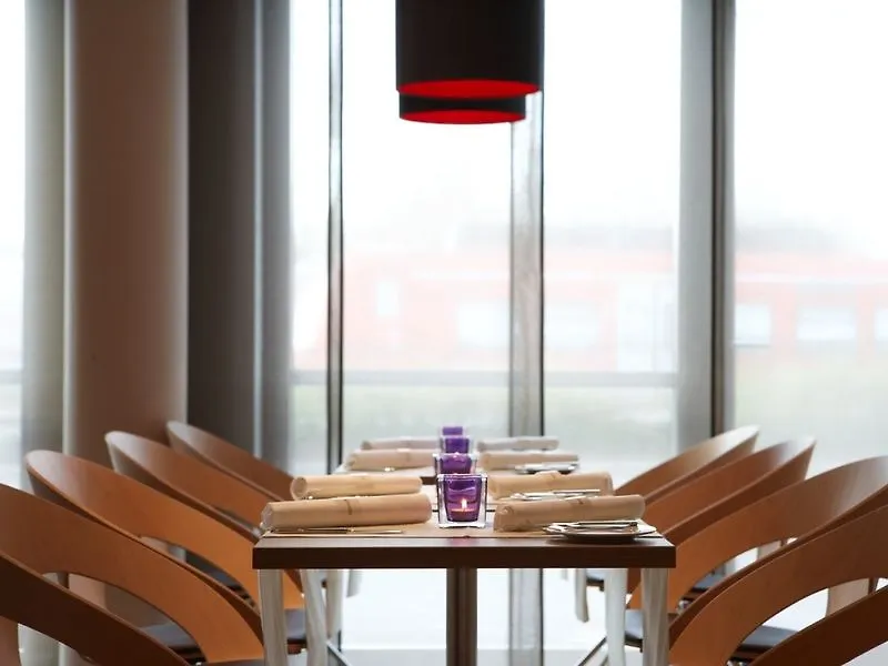 Intercityhotel MHG Hotell